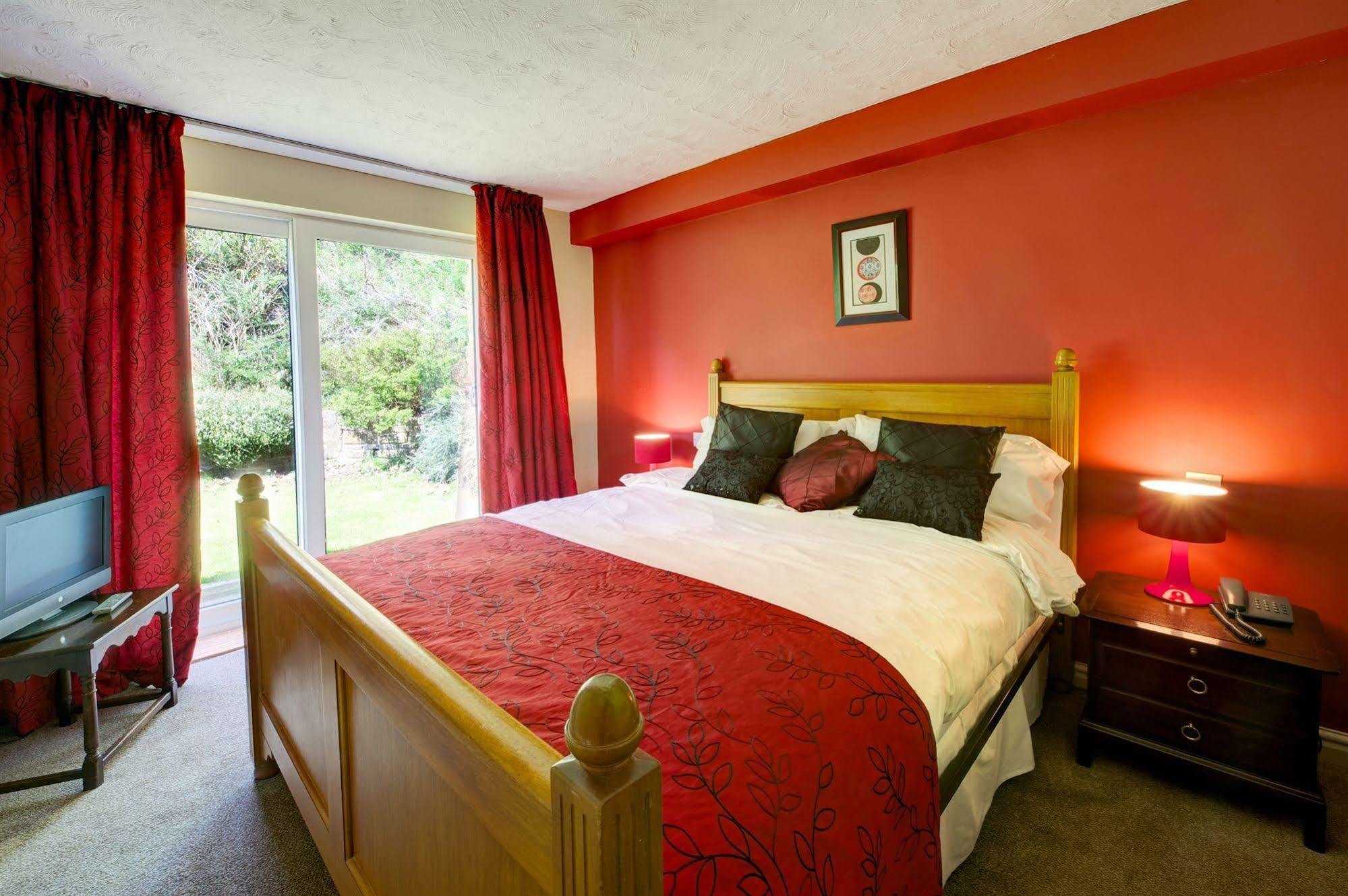 מלון Denshaw Clough Manor מראה חיצוני תמונה